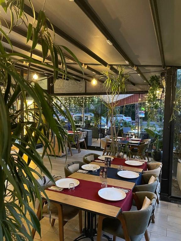 Mezza Gurme, Restoran & Market fotoğraf 11