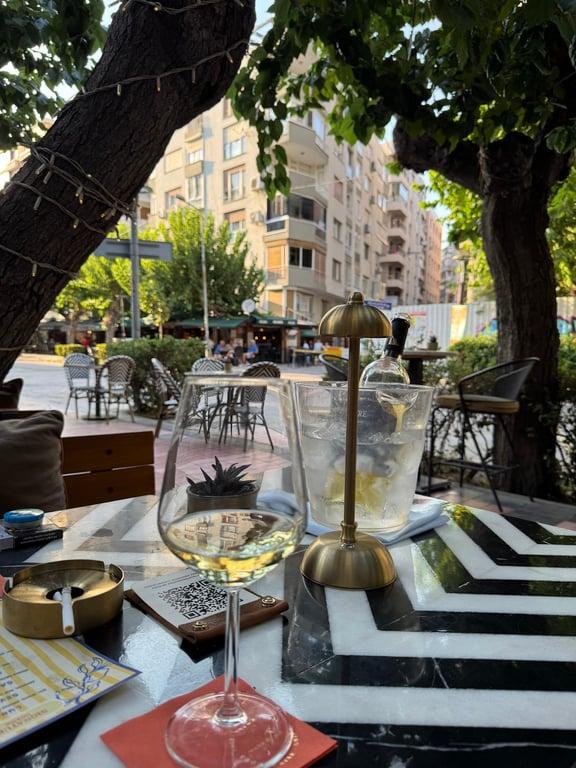 %100 & MORE Alsancak fotoğraf 6