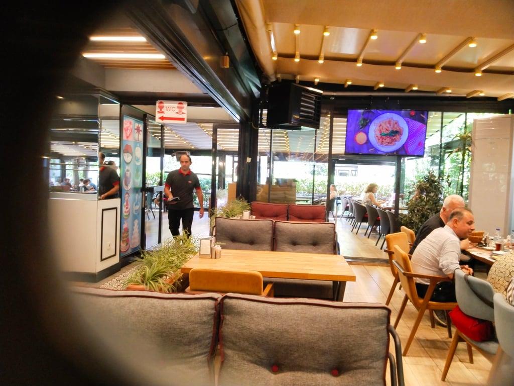 Dilek Pastanesi Bağdat Caddesi fotoğraf 1