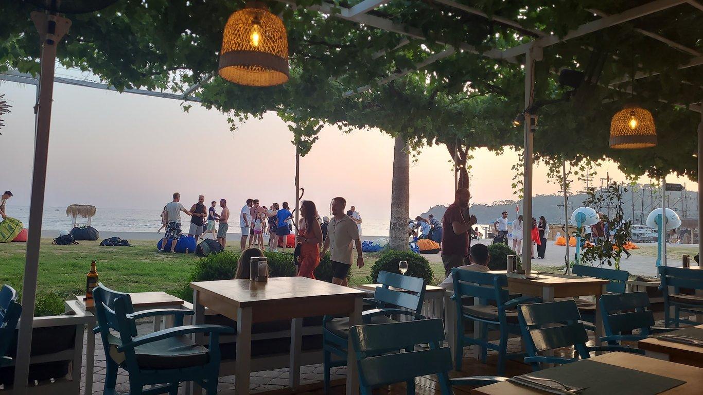 Buzz Beach Bar fotoğraf 7