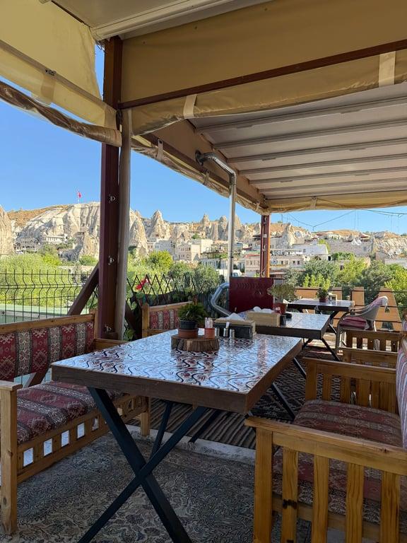 ROCKS TERRACE RESTAURANT (The only 360 degree view of Cappadocia) fotoğraf 5