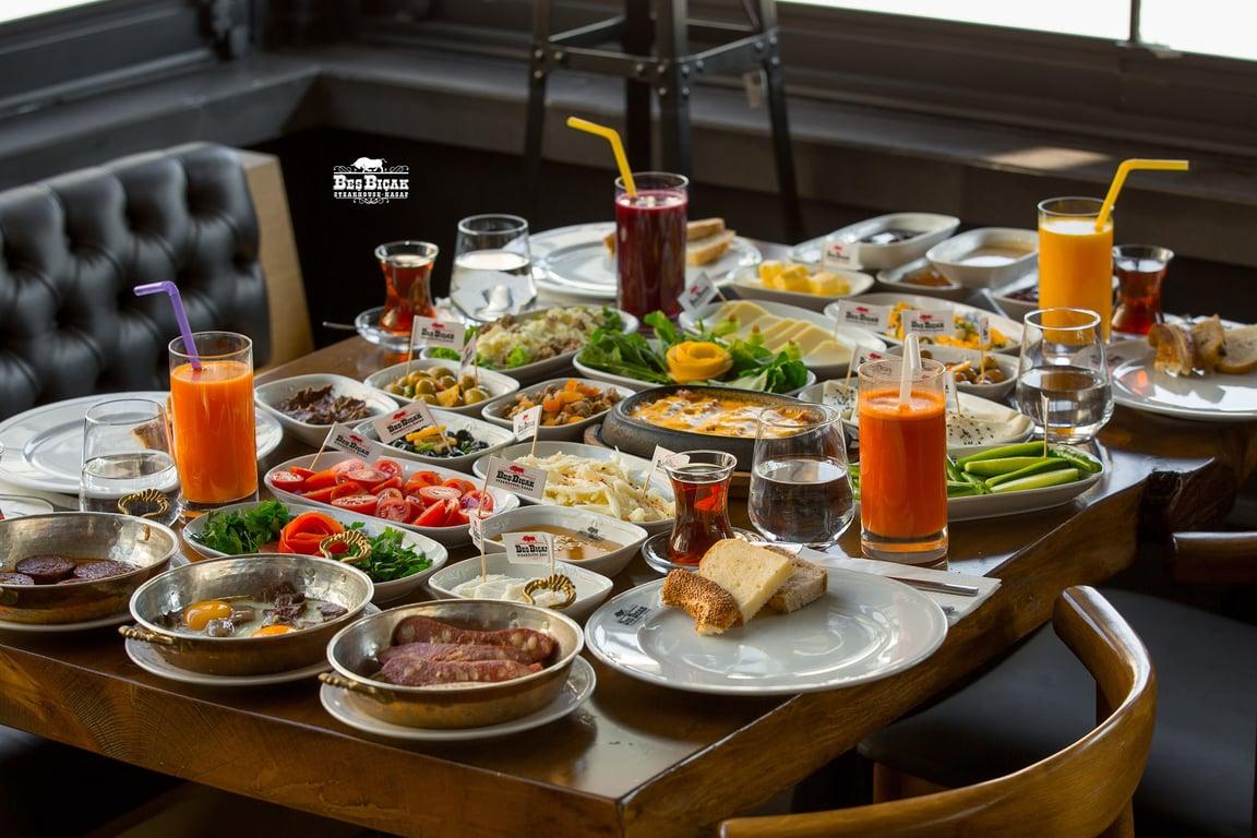 Beş Bıçak Steak House - Kasap fotoğraf 4