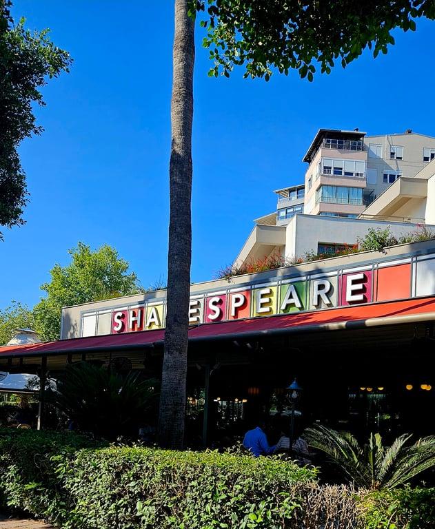 Shakespeare Coffee & Bistro (Akra) fotoğraf 10