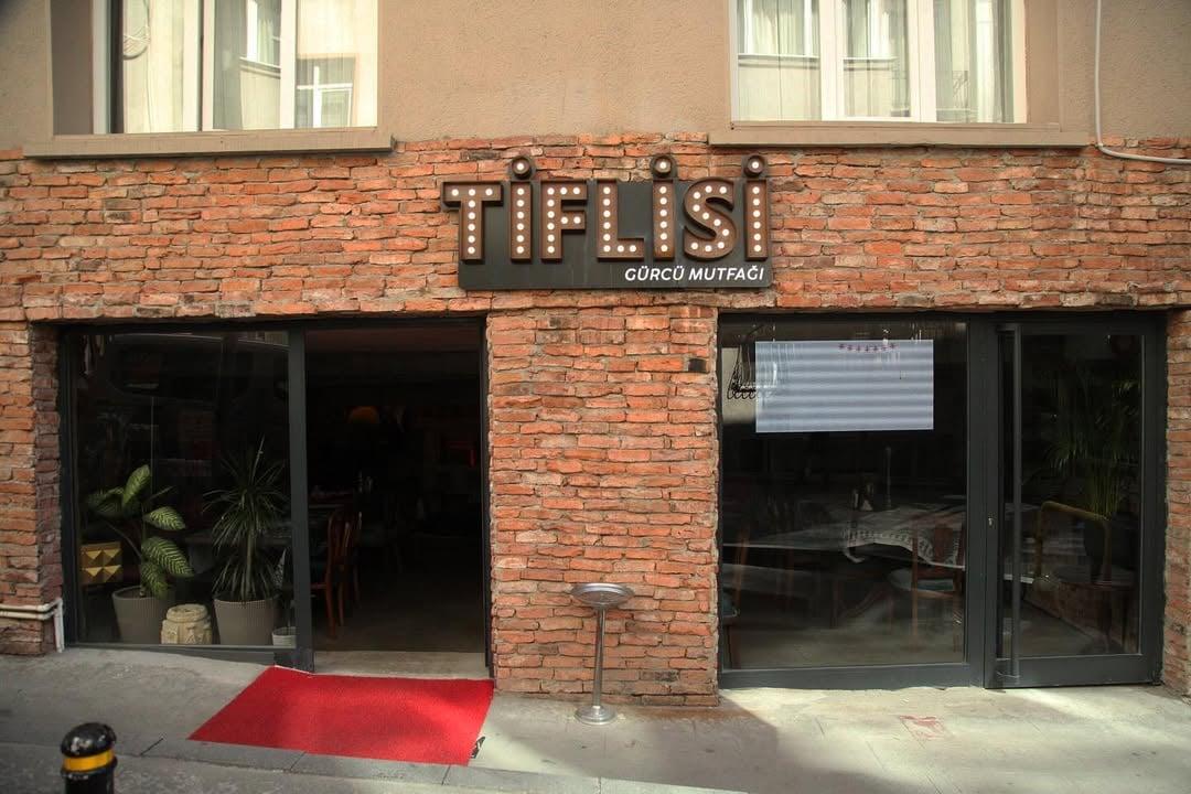 Tiflisi Restoran | Gürcistan Geleneksel Mutfağı
