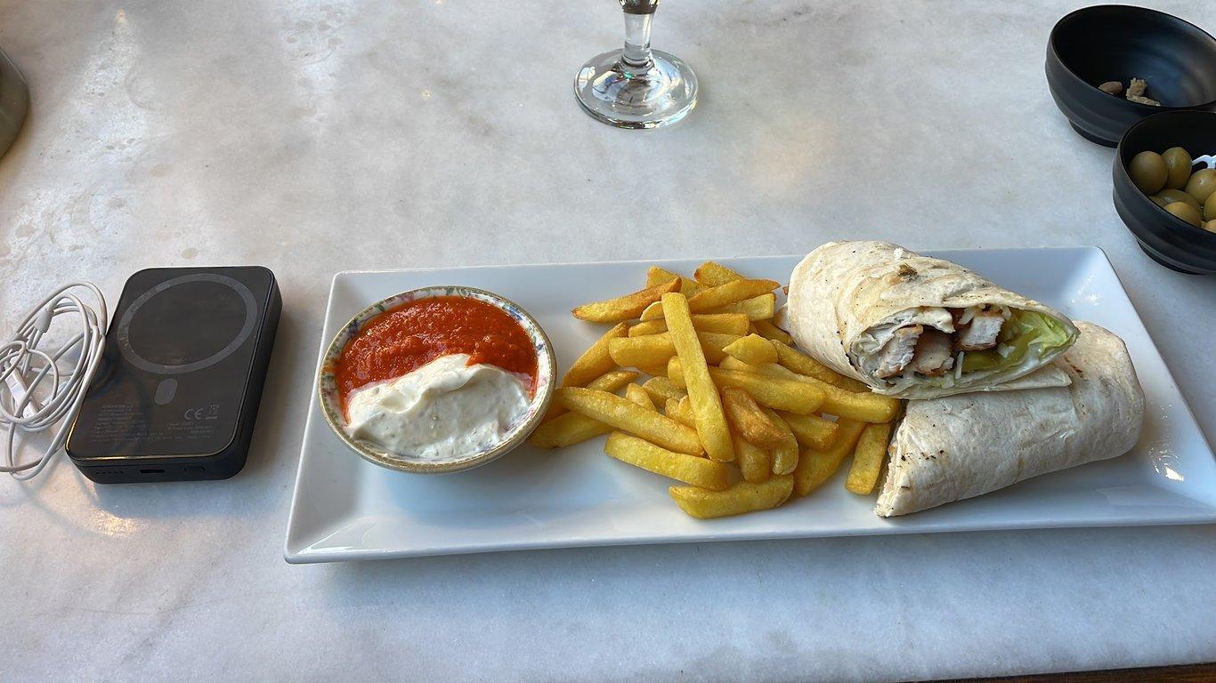 Varuna Gezgin Cafe - İstanbul fotoğraf 8