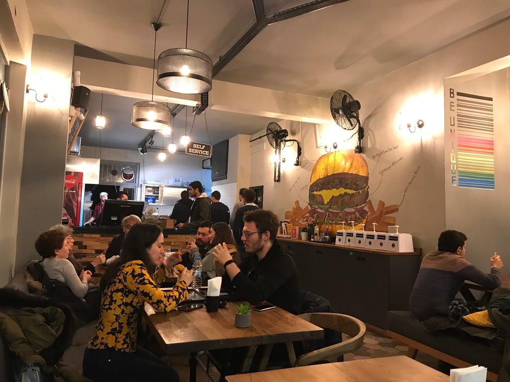 Unique Burgers fotoğraf 2