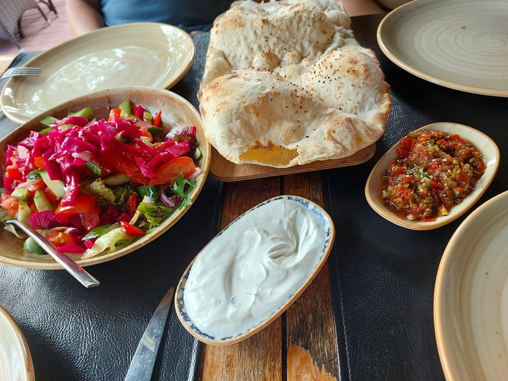 Mezze Grill Restaurant & Ocakbasi fotoğraf 15