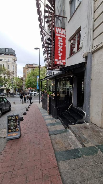 VAN AHTAMARA BEYOĞLU KAHVALTI (TURKİSH BREAKFAST) fotoğraf 17