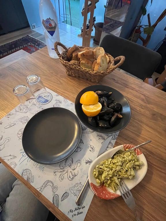 Akya meze ve midye fotoğraf 9