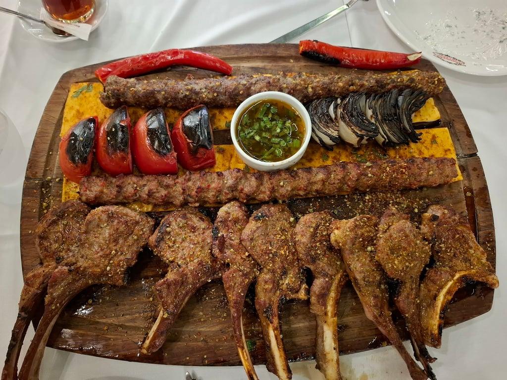 Medeniyetler Sofrası - Al Madina Restaurant İstanbul (Taksim/Beyoğlu) fotoğraf 20