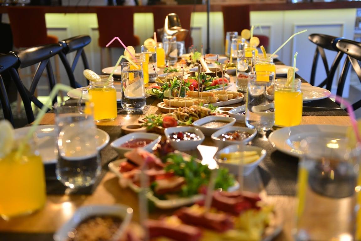 Yosef Cafe & Restaurant