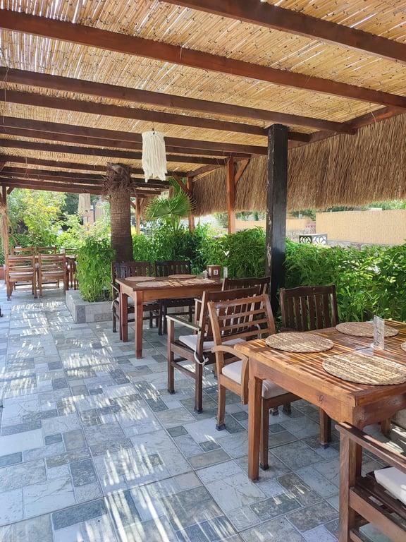 Nara Restaurant fotoğraf 3