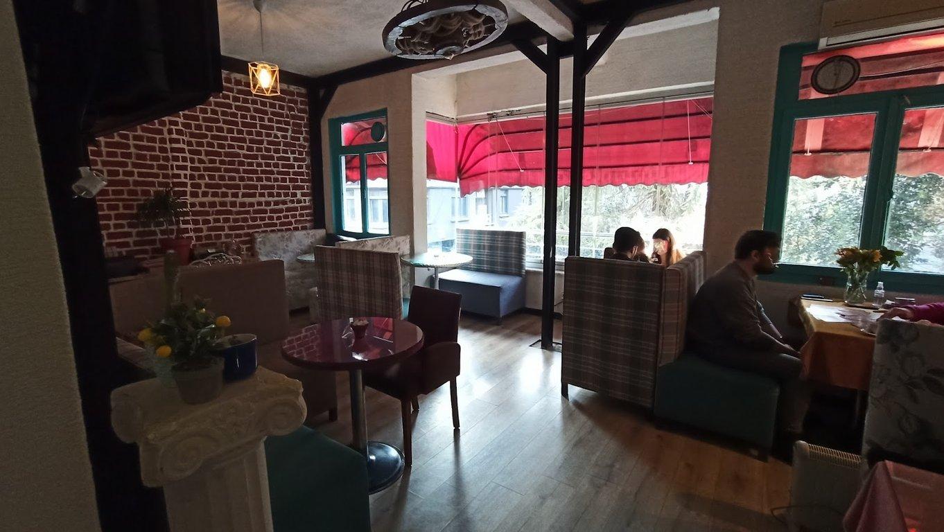Kadıköy Limon Cafe