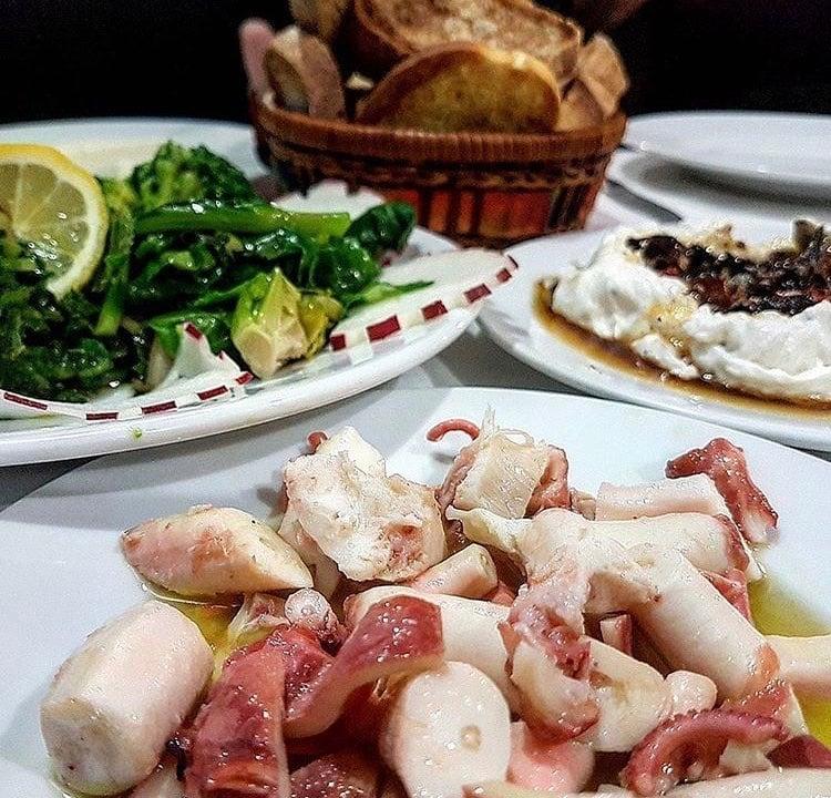 Ilyosta Restorant fotoğraf 4