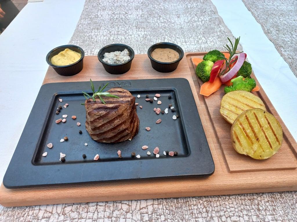 Chefmetin Moonlightrestaurant&Steakhouse fotoğraf 4