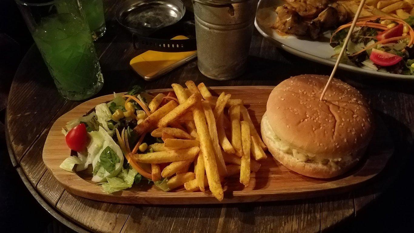 Hiç Pub Kadıköy fotoğraf 13