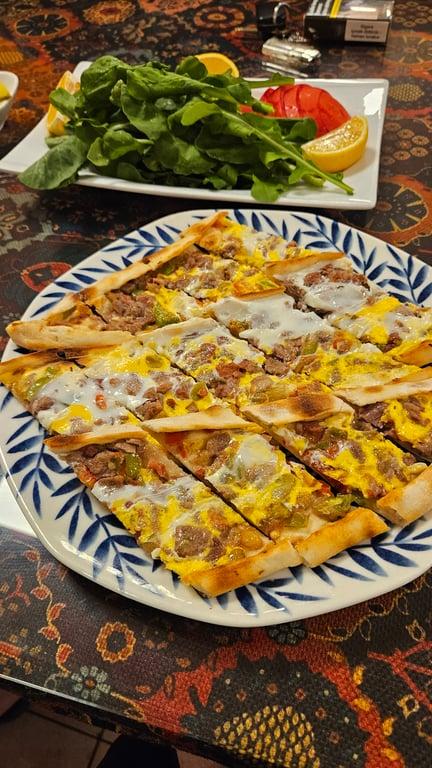 NAZİLLİ PİDE & APPI'S INDIAN/PAKISTANI RESTAURANT FETHİYE fotoğraf 5