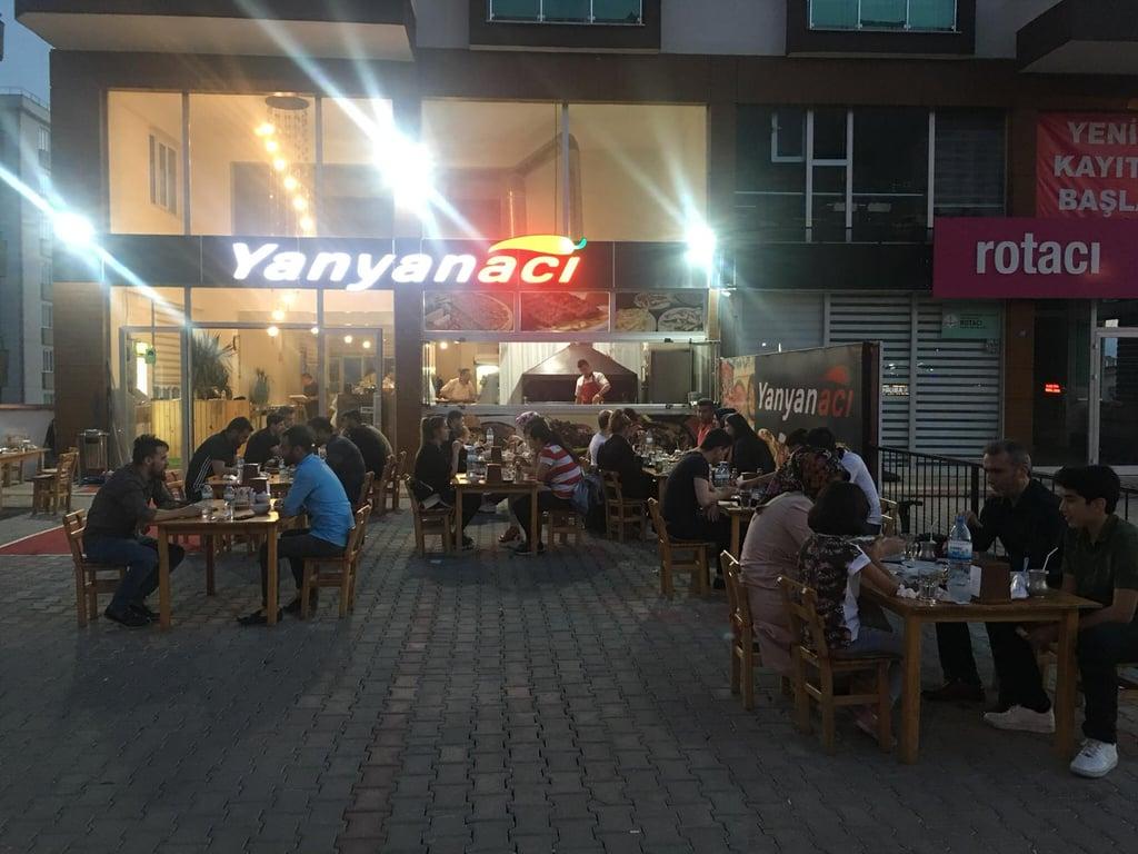 Yanyanacı binevler