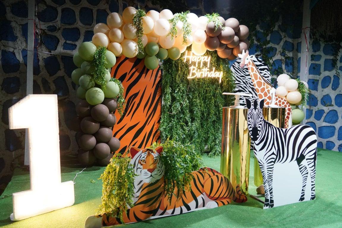 Eşref Saati Cafe Restaurant fotoğraf 4