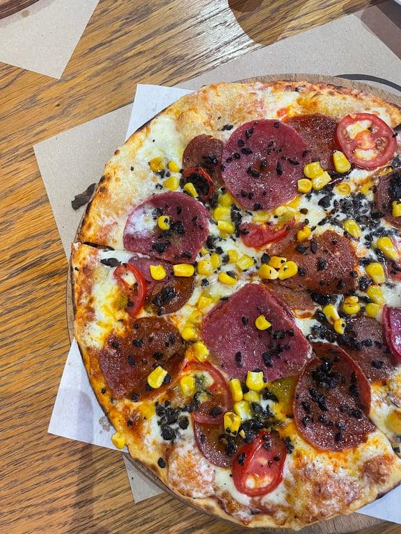 Pizza Locale Bagdat Cad. fotoğraf 2