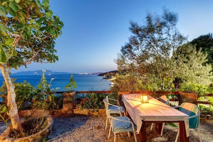 ASSOS TERRACE HOTEL - Manzara Restaurant fotoğraf 2