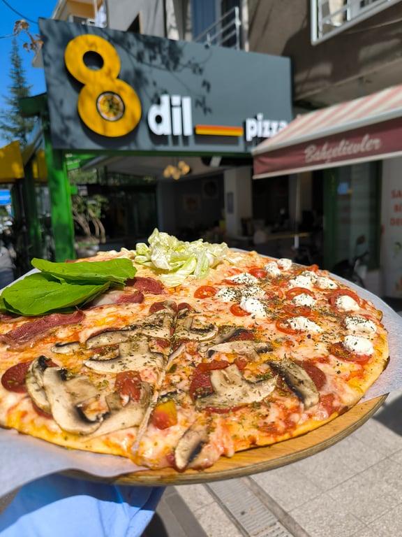 8 Dil Pizza (Eski 3. Cadde) fotoğraf 7