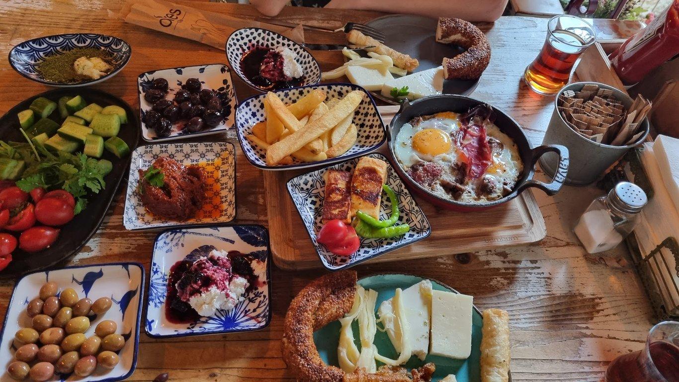 Ares Cafe fotoğraf 11