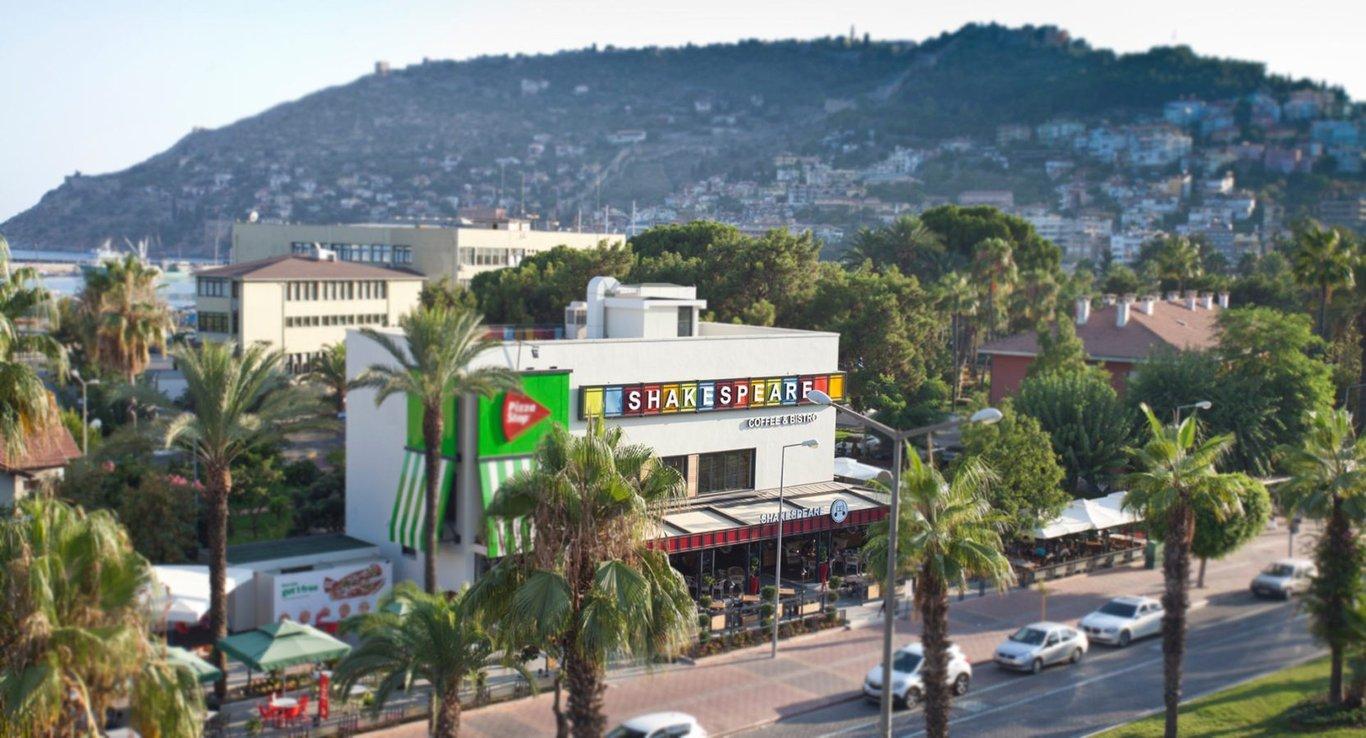 Shakespeare Coffee & Bistro (Alanya) fotoğraf 3