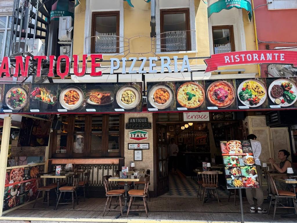 ANTIQUE PIZZERIA fotoğraf 8