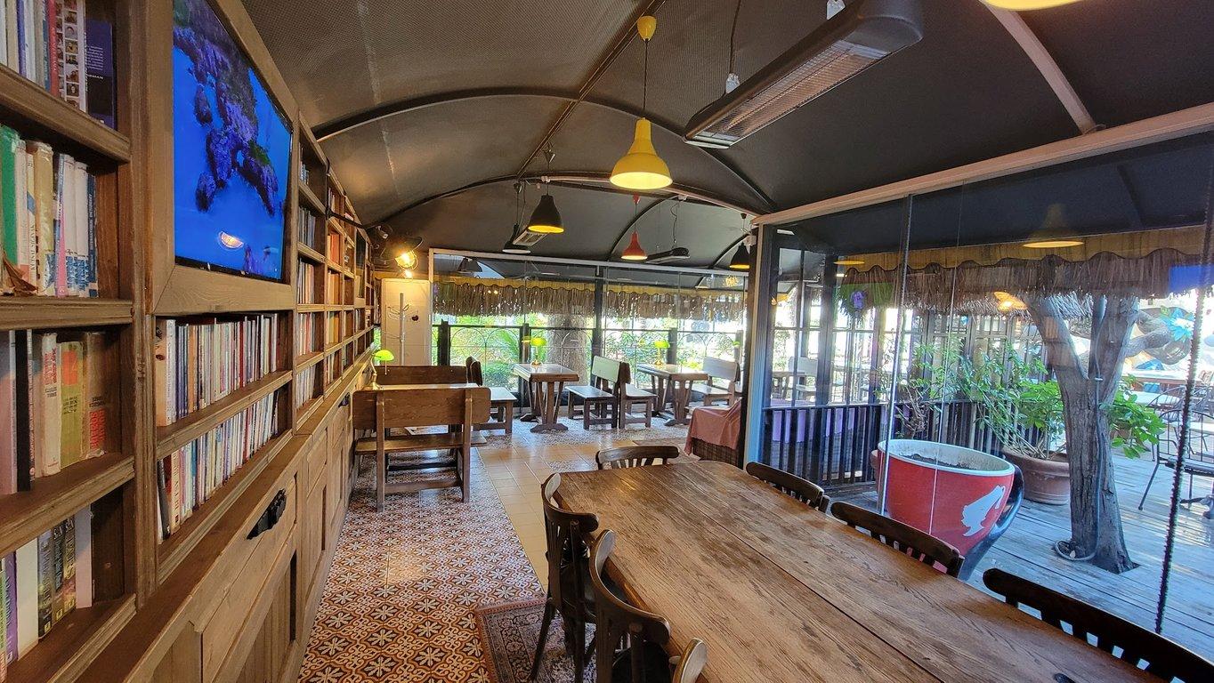 Varuna Gezgin Cafe - İzmir - Bornova Köşk fotoğraf 5