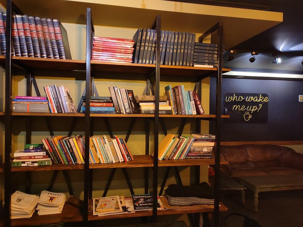 Qahwah The Coffee & Bakery fotoğraf 5