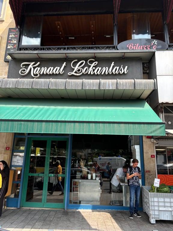 Kanaat Lokantası