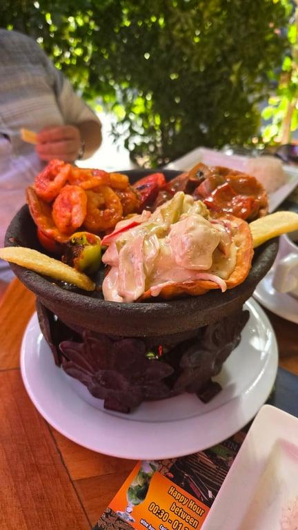 Planet Yucca Live Kusadasi Restaurant "entertainment & dining" fotoğraf 11