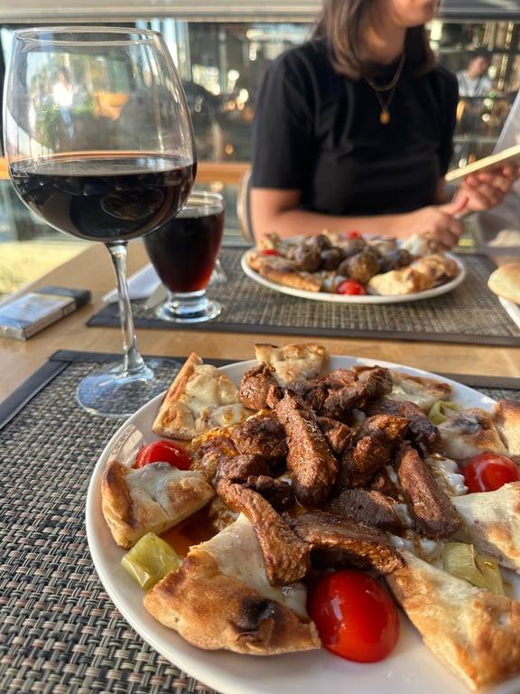Komşu Restaurant fotoğraf 6
