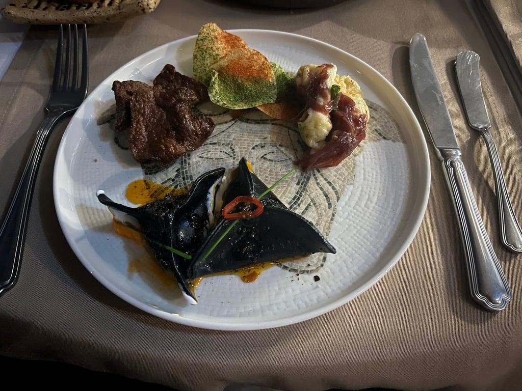 Nakia Restaurant fotoğraf 10