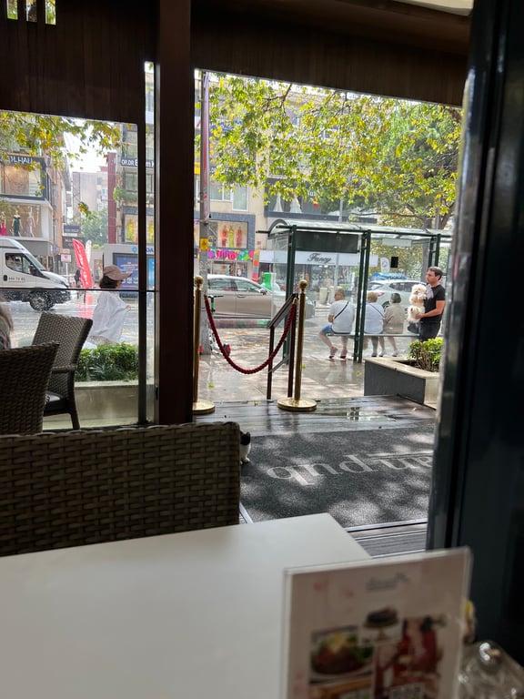 Divan Pub Erenköy fotoğraf 1