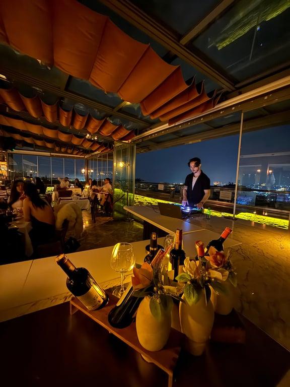 CEO Rooftop Restaurant & Bar fotoğraf 1