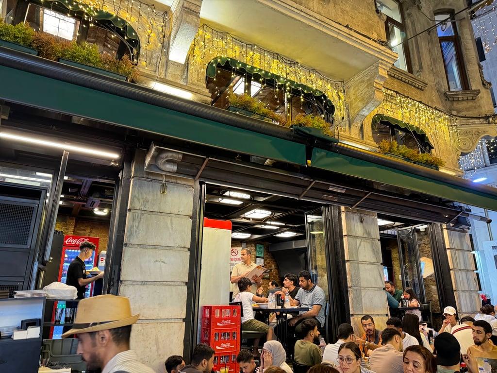 Esmer Cafe fotoğraf 2