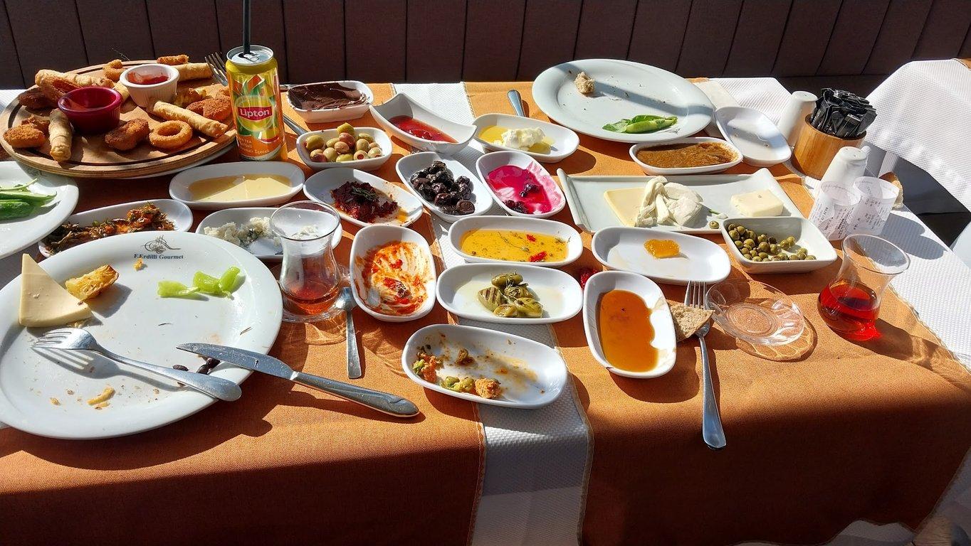 Yalı Er Kitchen Lounge ( Yalı Cafe - Erdilli Gourmet )