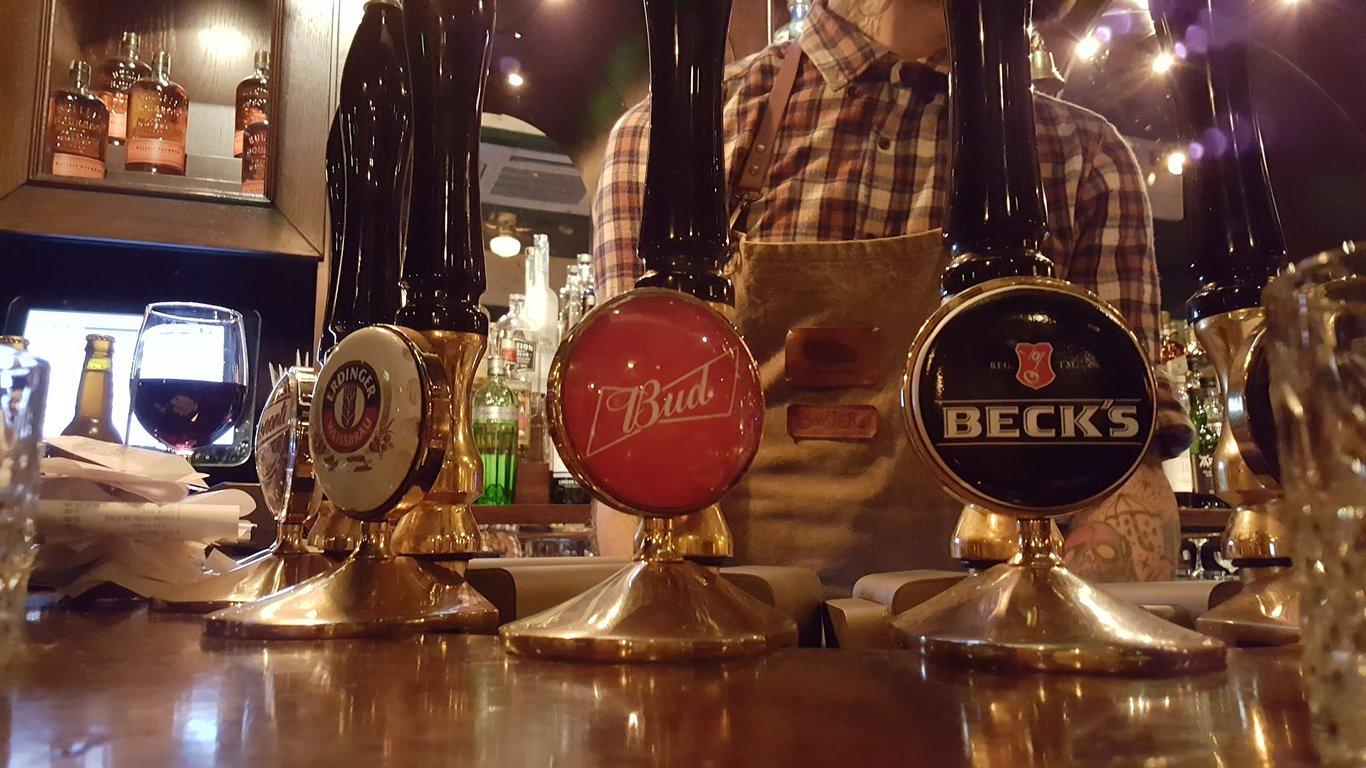 Zeplin Pub&Delicatessen Cadde fotoğraf 18
