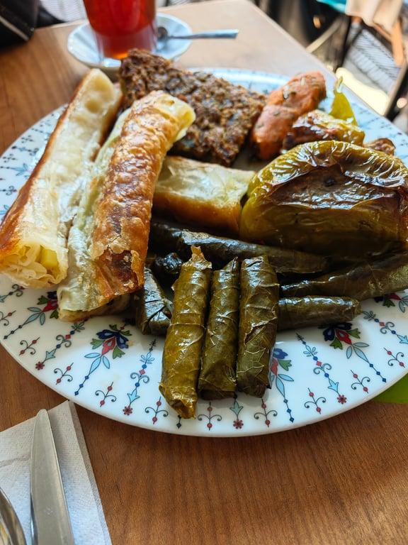 Ayşa Boşnak Börekçisi ve Ev Yemekleri fotoğraf 11