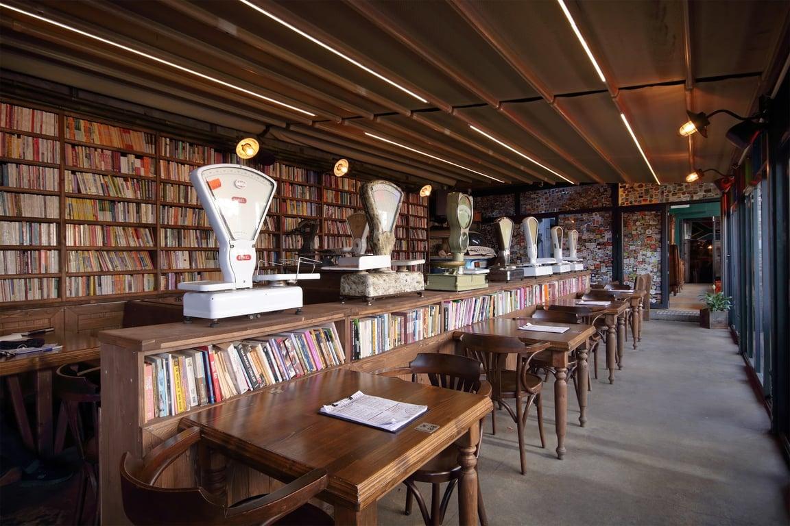 Varuna Gezgin Cafe - İstanbul fotoğraf 18