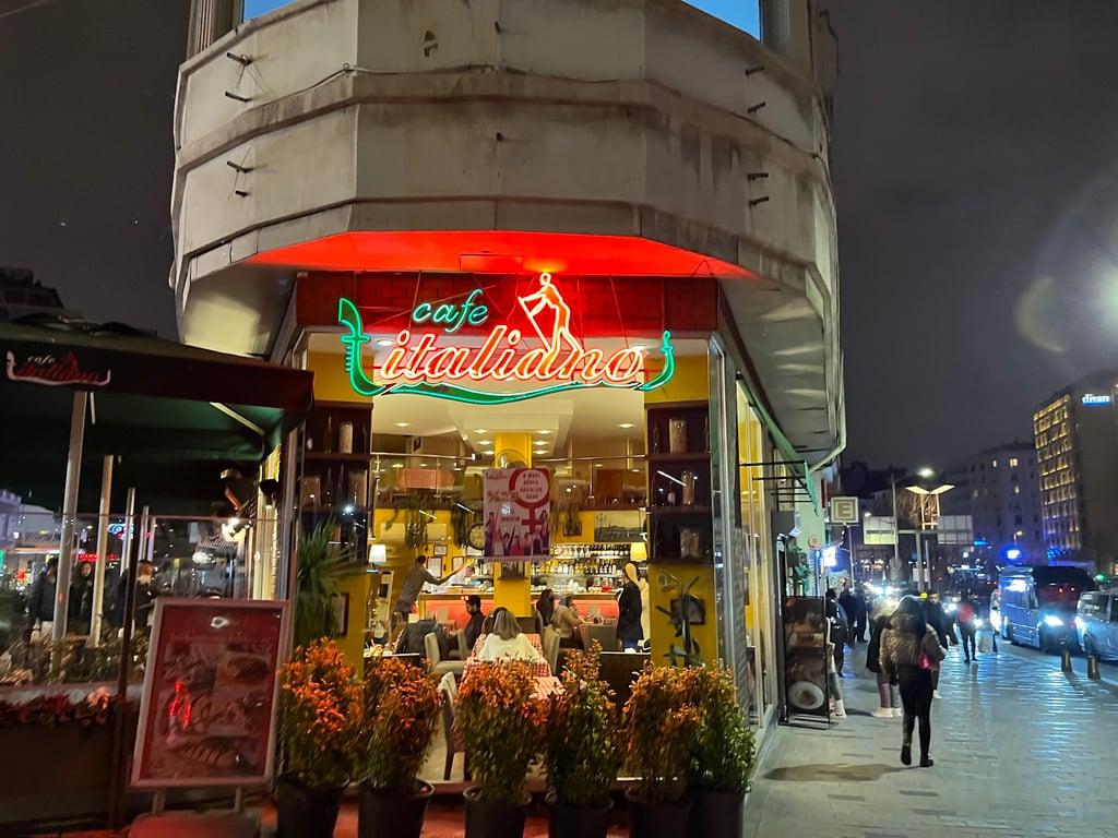 Cafe Italiano fotoğraf 17