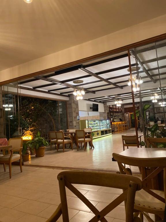 Assos Oveliskos Restaurant fotoğraf 3