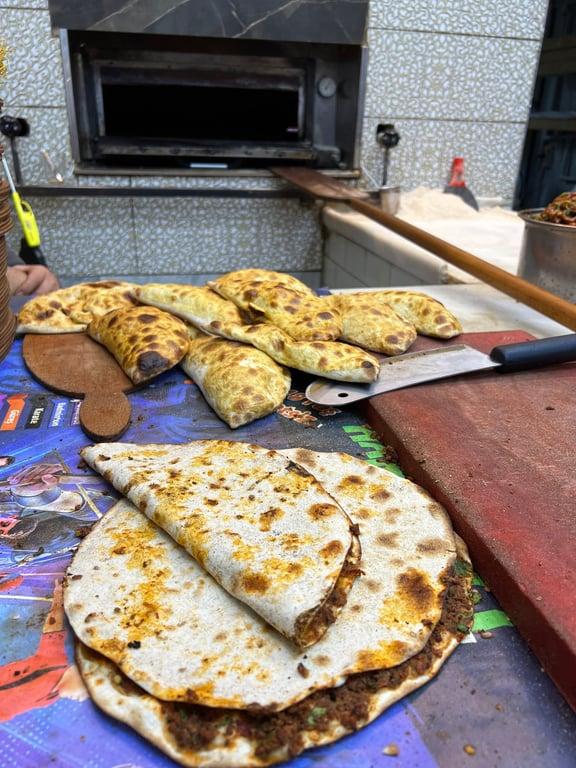 Öz Yasemin Pide Lahmacun