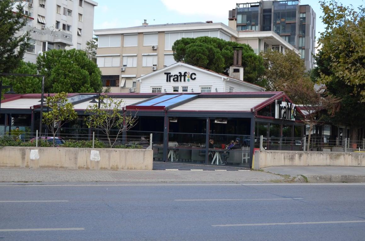 Traffic fotoğraf 2