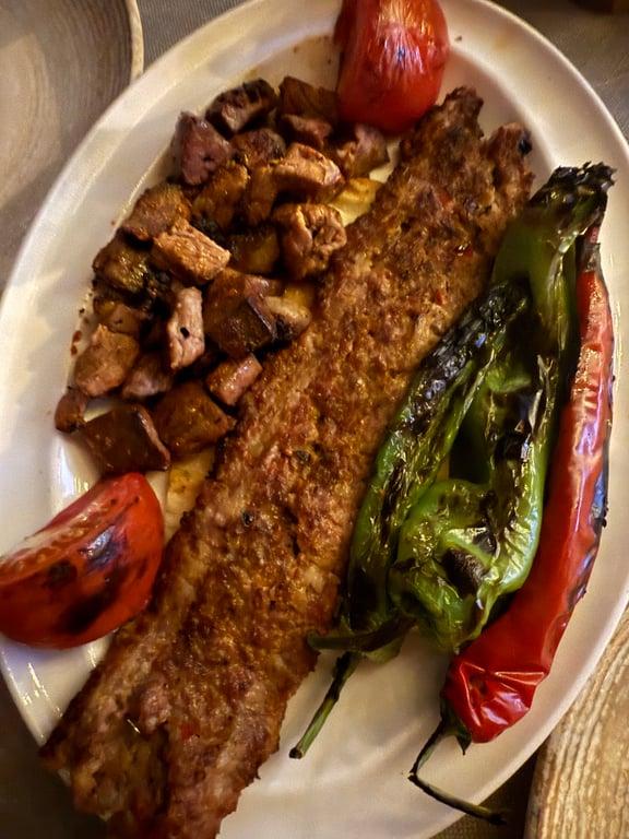 Sekizdeyiz Restaurant