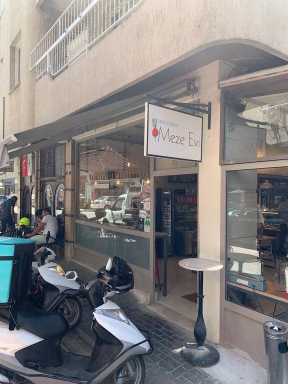 Karşıyaka Meze Evi fotoğraf 6