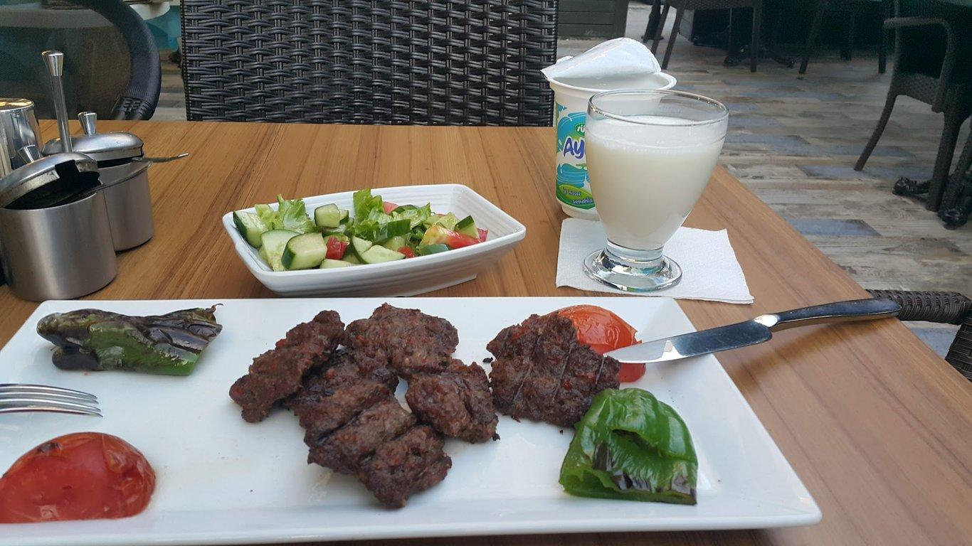 öz Eyvan Taşfırın Kebap Ve Lahmacun fotoğraf 8