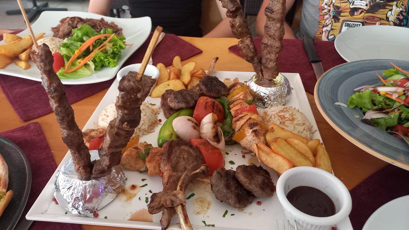 Kleopatra Restaurant kebab grill pizza steak fotoğraf 9